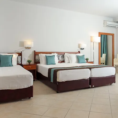 Electra Hotel 4*