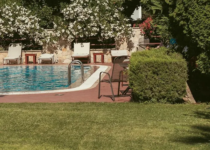 Electra Hotel