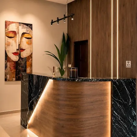 Electra 4*