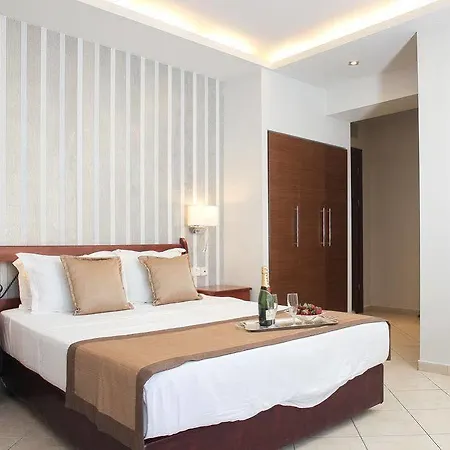 Electra Hotel 4*