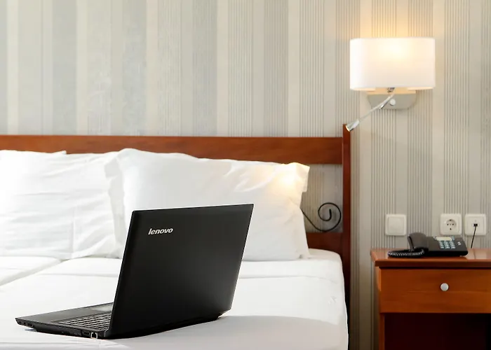 伊莱克特拉酒店