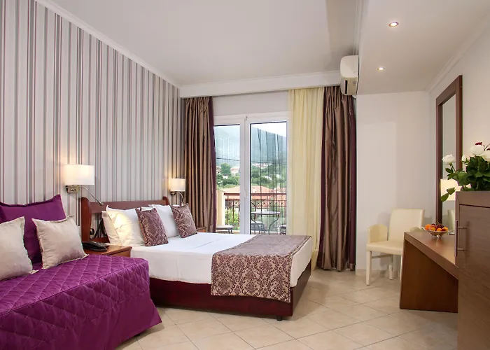 伊莱克特拉酒店 4*