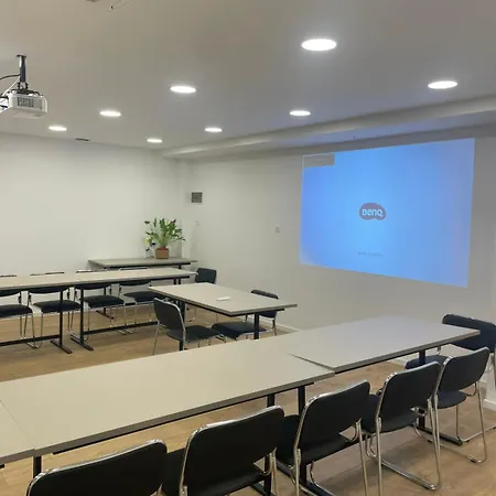 Hotell Electra 4*