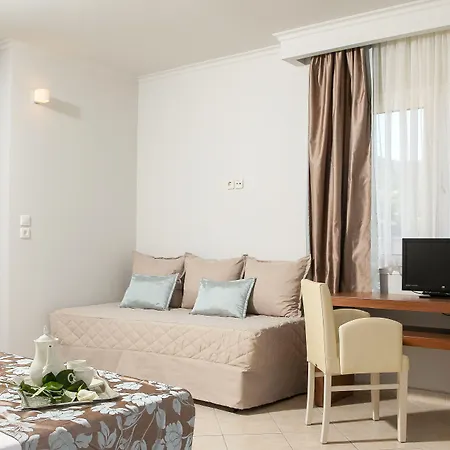 Electra 4* ستافروس