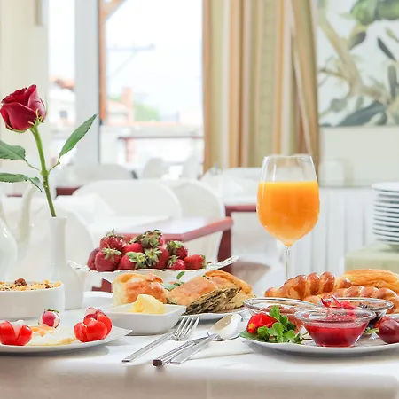 Hotell Electra 4*